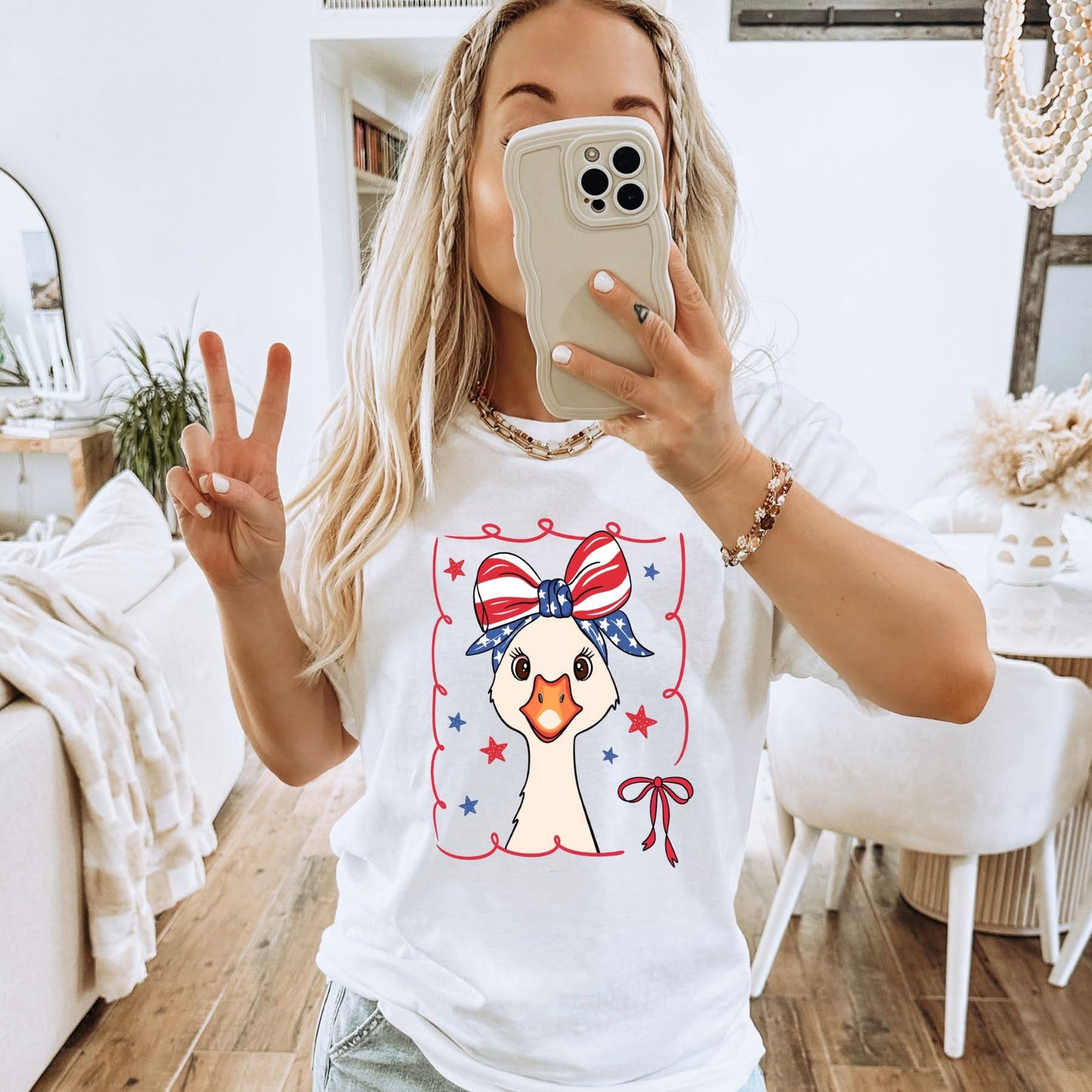 Coquette goose